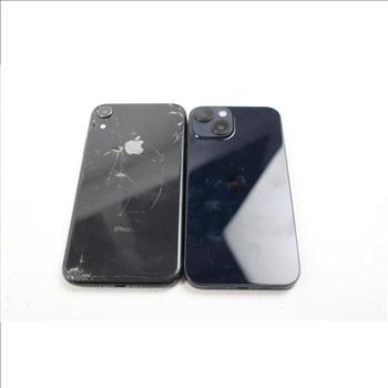 Apple IPhone Lot, 2 Pieces  Sold For Parts