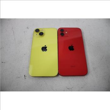 Apple IPhone Lot, 2 Pieces, Sold For Parts