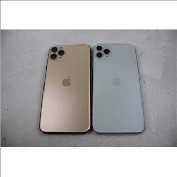Apple IPhone Lot, 2 Pieces, Sold For Parts
