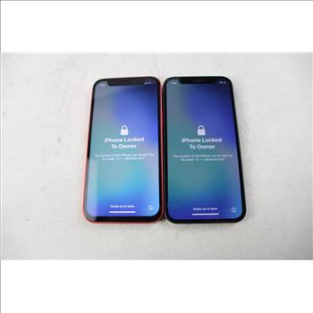 Apple IPhone Lot, 2 Pieces, Sold For Parts