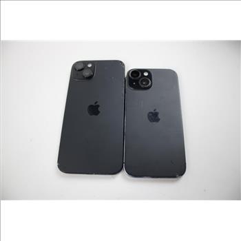 Apple IPhone Lot, 2 Pieces, Sold For Parts