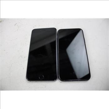 Apple IPhone Lot, 2 Pieces, Sold For Parts