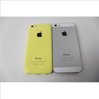 Apple IPhone Lot, 2 Pieces, Sold For Parts