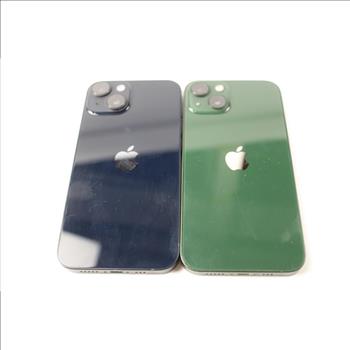 Apple IPhone Lot, 2 Pieces, Sold For Parts