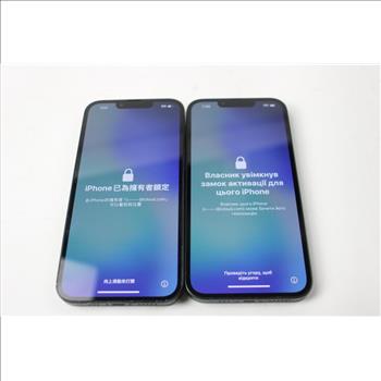 Apple IPhone Lot, 2 Pieces, Sold For Parts