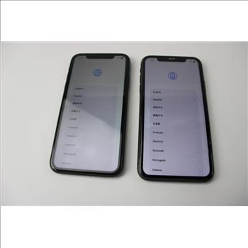 Apple IPhone Lot, 2 Pieces, Sold For Parts