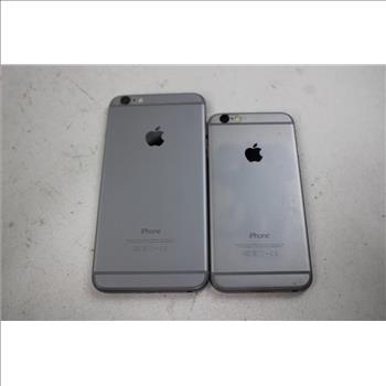 Apple IPhone Lot, 2 Pieces, Sold For Parts