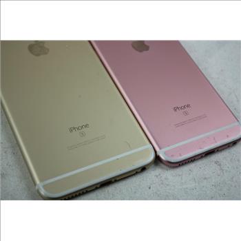Apple IPhone Lot, 2 Pieces  Sold For Parts