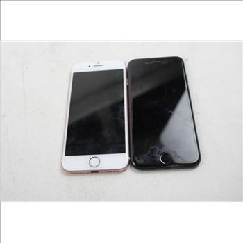 Apple IPhone Lot, 2 Pieces  Sold For Parts