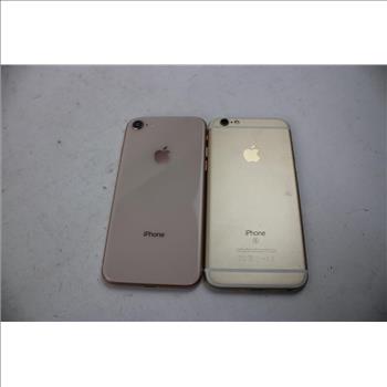 Apple IPhone Lot, 2 Pieces  Sold For Parts