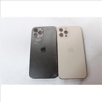 Apple IPhone Lot, 2 Pieces, Sold For Parts