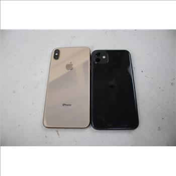 Apple IPhone Lot, 2 Pieces  Sold For Parts