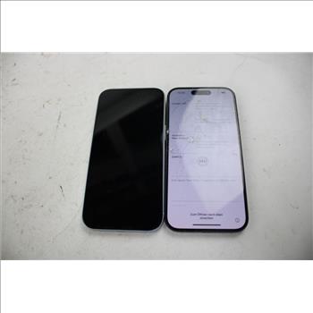 Apple IPhone Lot, 2 Pieces  Sold For Parts