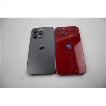 Apple IPhone Lot, 2 Pieces  Sold For Parts