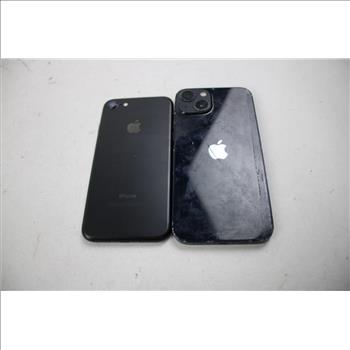 Apple IPhone Lot, 2 Pieces  Sold For Parts
