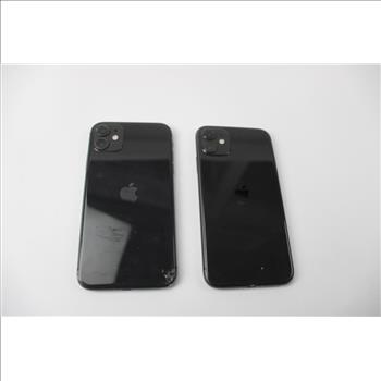 Apple IPhone Lot, 2 Pieces, Sold For Parts