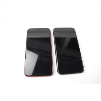 Apple IPhone Lot, 2 Pieces, Sold For Parts