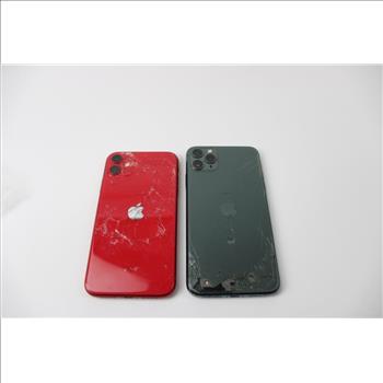 Apple IPhone Lot, 2 Pieces, Sold For Parts