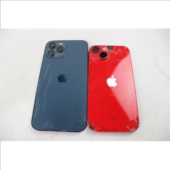 Apple IPhone Lot, 2 Pieces  Sold For Parts