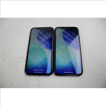 Apple IPhone Lot, 2 Pieces  Sold For Parts