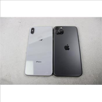 Apple IPhone Lot, 2 Pieces, Sold For Parts