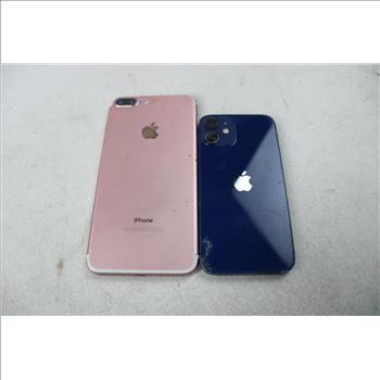 Apple IPhone Lot, 2 Pieces, Sold For Parts