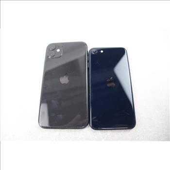 Apple IPhone Lot, 2 Pieces, Sold For Parts