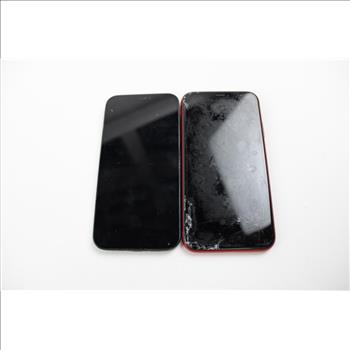 Apple IPhone Lot, 2 Pieces, Sold For Parts