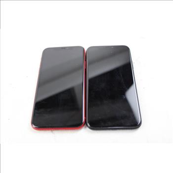 Apple IPhone Lot, 2 Pieces, Sold For Parts