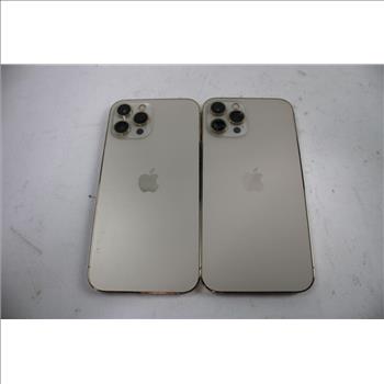 Apple IPhone Lot, 2 Pieces  Sold For Parts