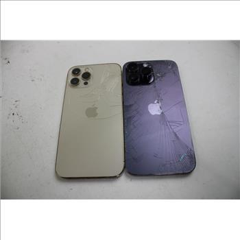 Apple IPhone Lot, 2 Pieces  Sold For Parts