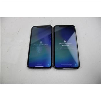 Apple IPhone Lot, 2 Pieces, Sold For Parts