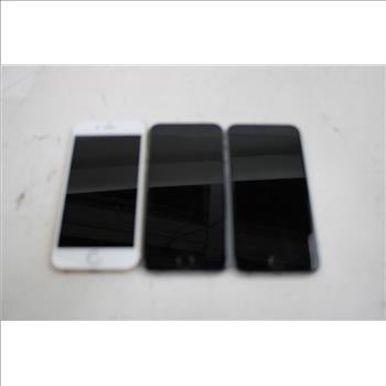 Apple IPhone Lot, 3 Pieces  Sold For Parts