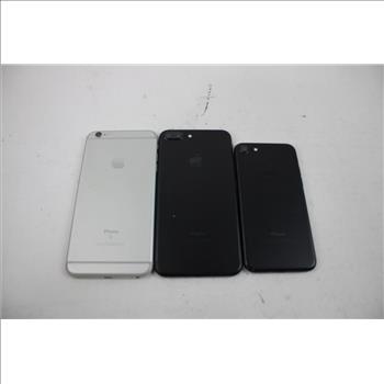 Apple IPhone Lot, 3 Pieces  Sold For Parts