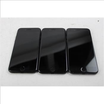 Apple IPhone Lot, 3 Pieces  Sold For Parts