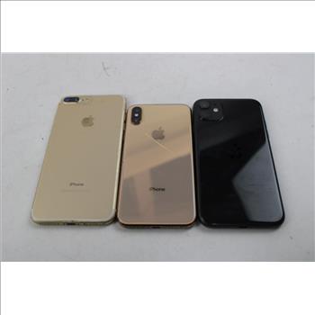 Apple IPhone Lot, 3  Pieces  Sold For Parts