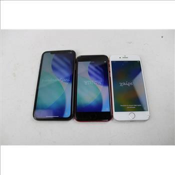 Apple IPhone Lot, 3 Pieces  Sold For Parts