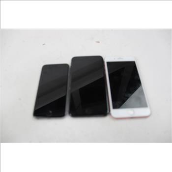 Apple IPhone Lot, 3 Pieces  Sold For Parts