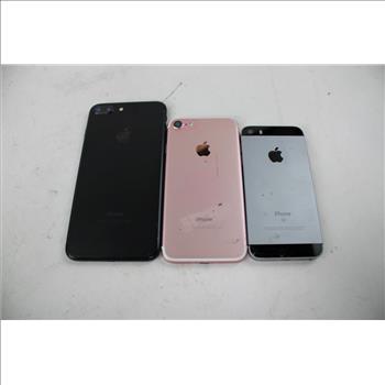 Apple IPhone Lot, 3 Pieces  Sold For Parts