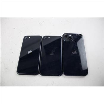Apple IPhone Lot, 3 Pieces  Sold For Parts