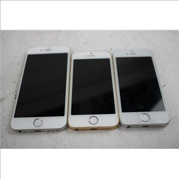 Apple IPhone Lot, 3 Pieces  Sold For Parts