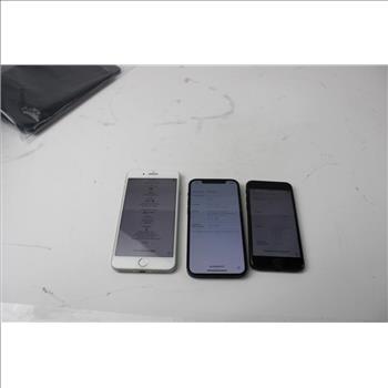 Apple IPhone Lot, 3 Pieces, Sold For Parts