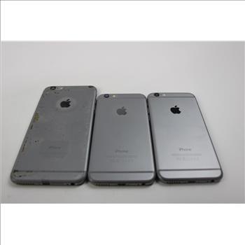 Apple IPhone Lot, 3 Pieces  Sold For Parts