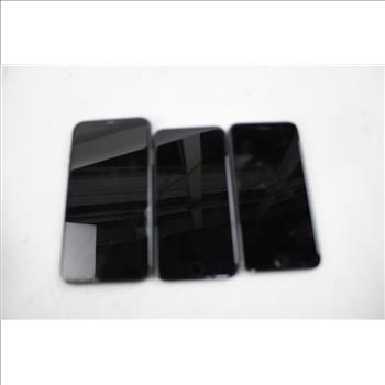 Apple IPhone Lot, 3 Pieces  Sold For Parts