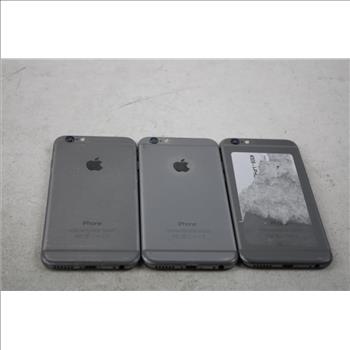 Apple IPhone Lot, 3 Pieces  Sold For Parts