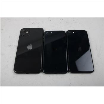 Apple IPhone Lot, 3 Pieces  Sold For Parts