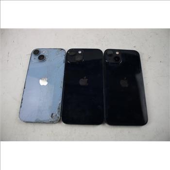 Apple IPhone Lot, 3 Pieces  Sold For Parts