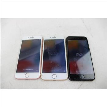 Apple IPhone Lot, 3 Pieces  Sold For Parts