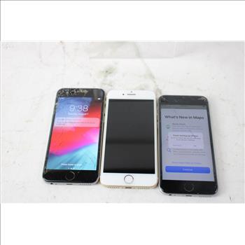 Apple IPhone Lot, 3 Pieces  Sold For Parts