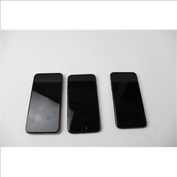 Apple IPhone Lot, 3 Pieces, Sold For Parts
